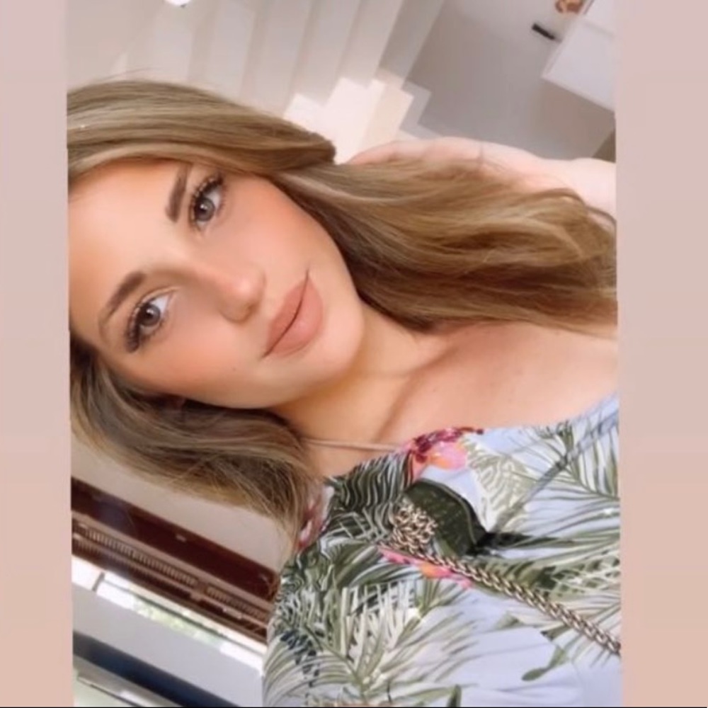 Meet your Posher, Melba